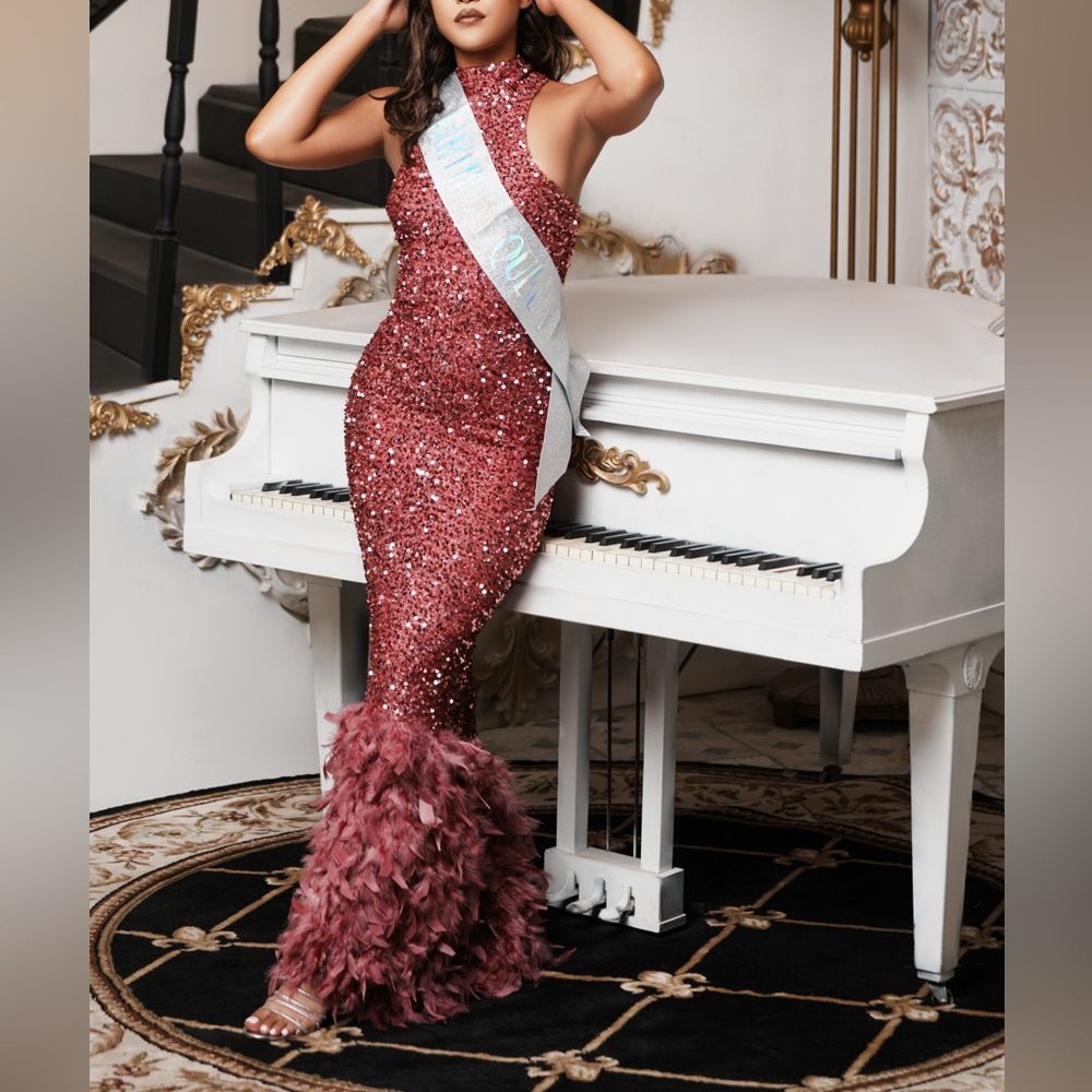 Long Elegant Mauve Gown